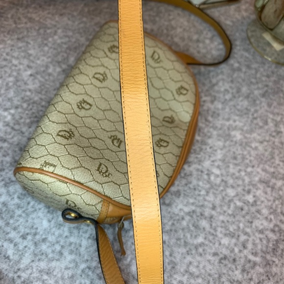 Christian Dior Honeycomb Shoulder Bag vintage PVC - Picture 8 of 14